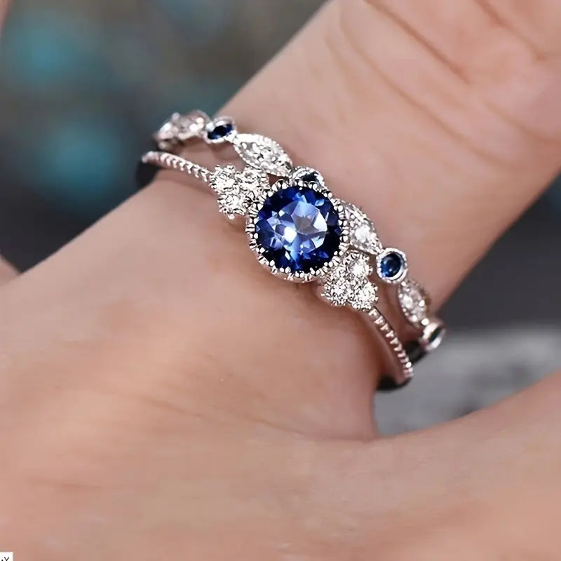 Sapphriel Crown Ring Set - Rose & Oliver