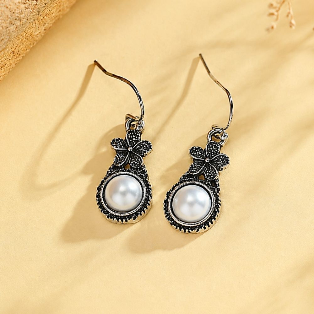 Vintage Pearl Flower Dangling Earrings
