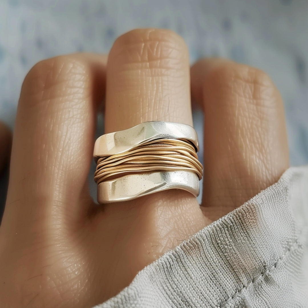 Intrecciato Silver Gold Thread Ring - Rose & Oliver