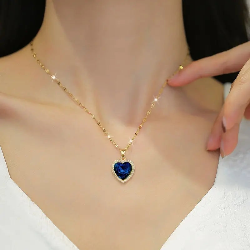 Jaselle Vireyne Necklace - Rose & Oliver
