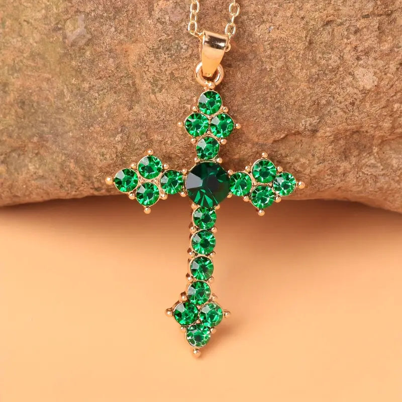 Veridienne Croixheart Necklace - Rose & Oliver