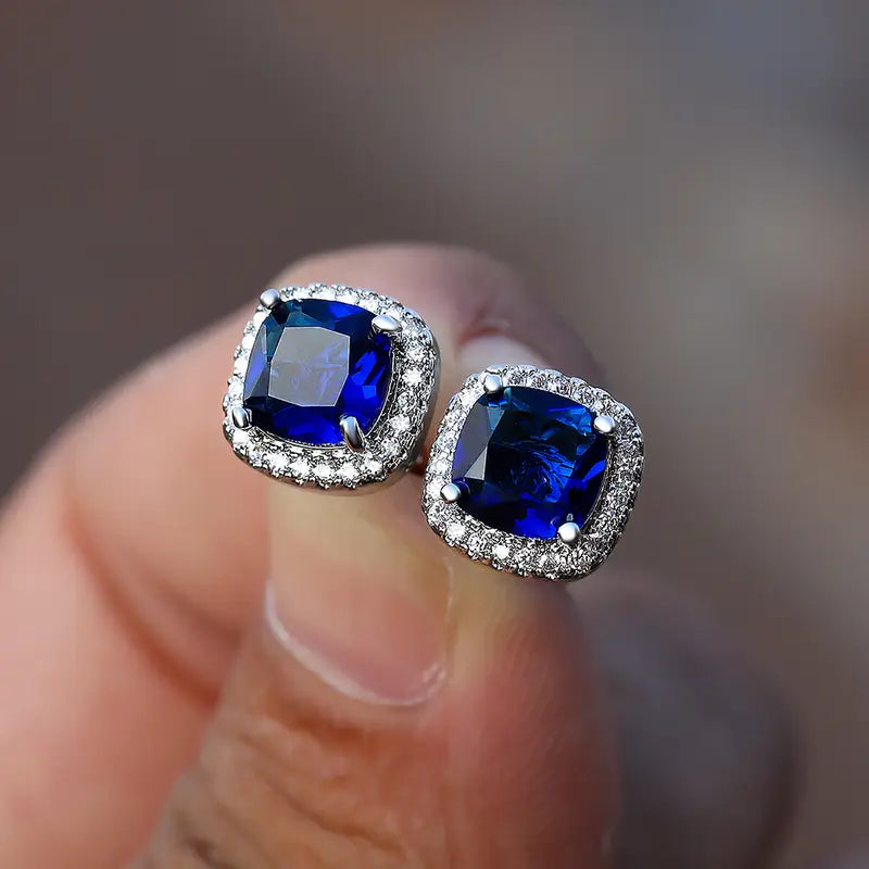 Saphir Square Stud Earrings - Rose & Oliver