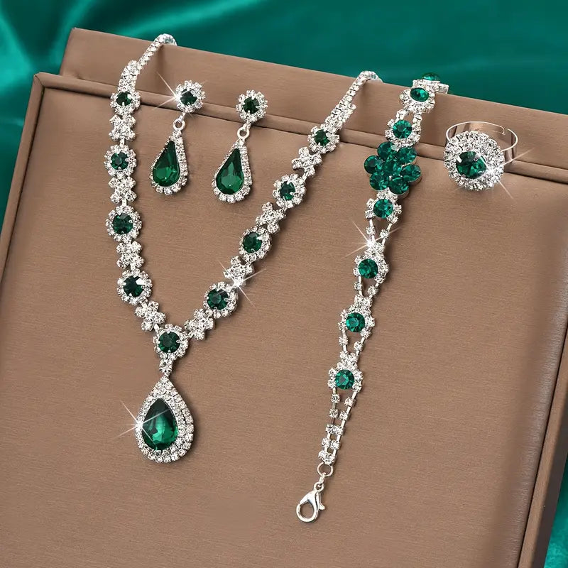 Adriana Lysandre Jewelry Set - Rose & Oliver