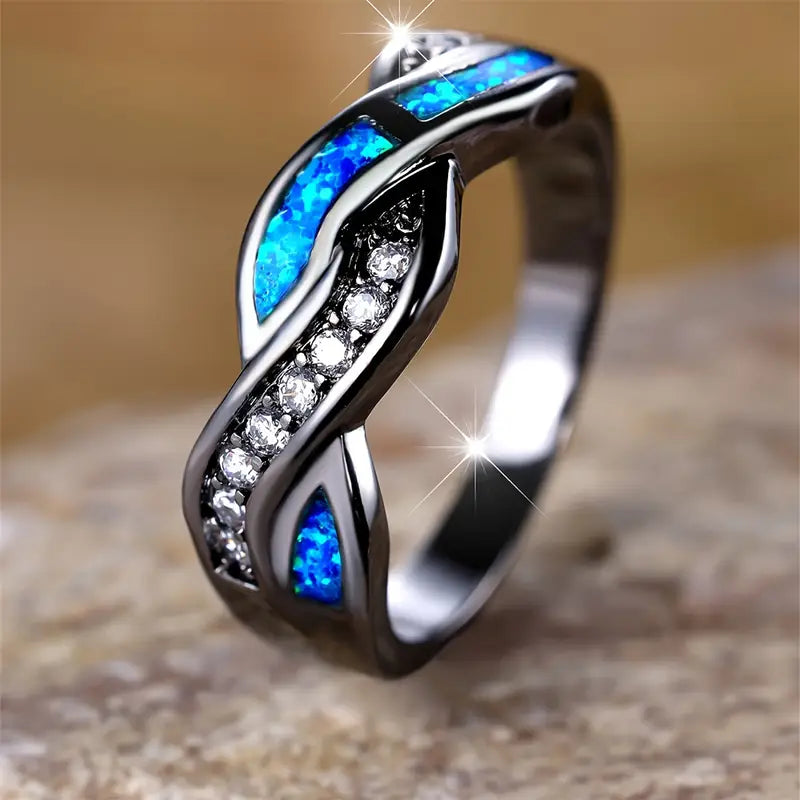 Thessia Lunebray Ring - Rose & Oliver