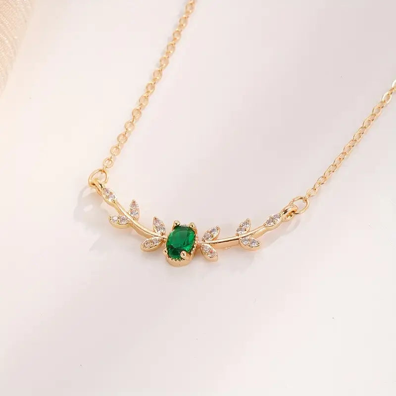 Amira Valmorin Necklace - Rose & Oliver