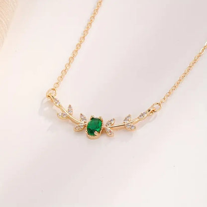 Amira Valmorin Necklace - Rose & Oliver