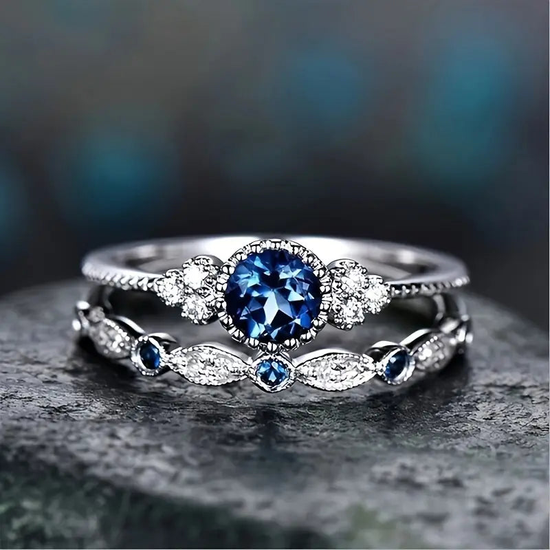 Sapphriel Crown Ring Set - Rose & Oliver