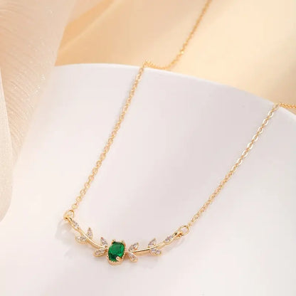 Amira Valmorin Necklace - Rose & Oliver