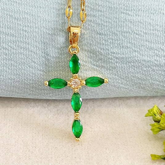 Emerald Cross Necklace - Rose & Oliver