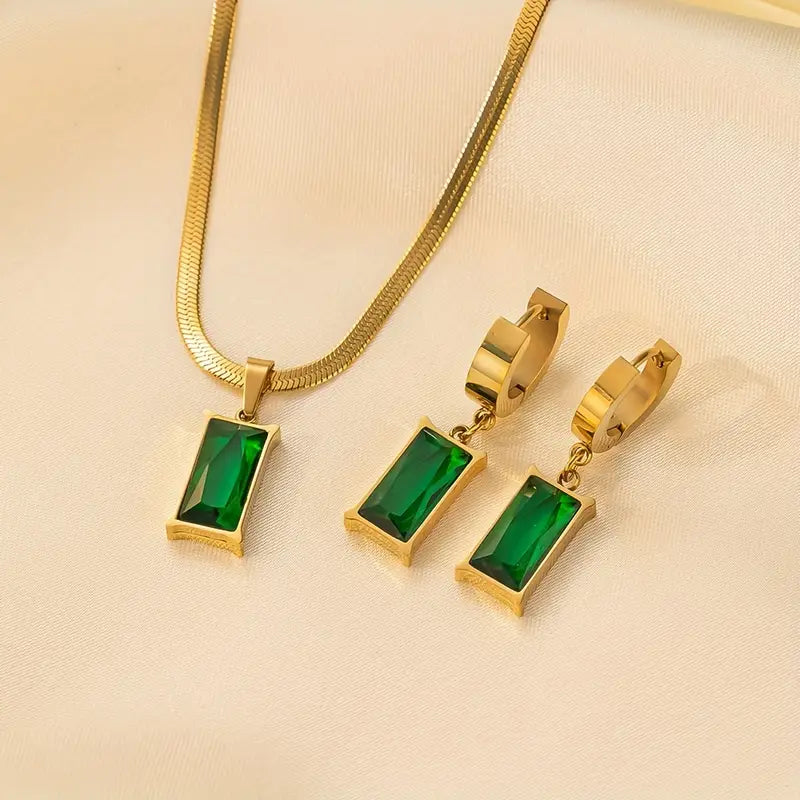 Victoria Emerald Jewelry Set - Rose & Oliver