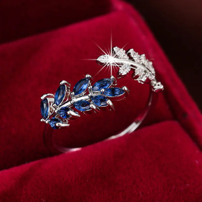 White Gold Vivara Lyselle Ring - Rose & Oliver