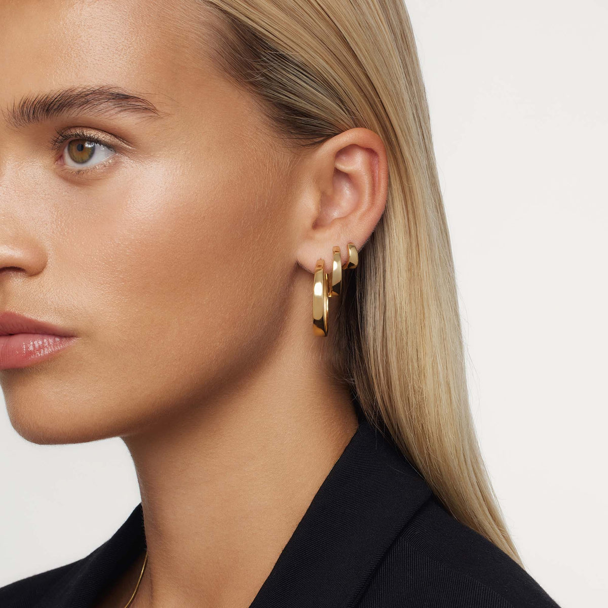 Gia Statement Hoop Earrings - Rose & Oliver