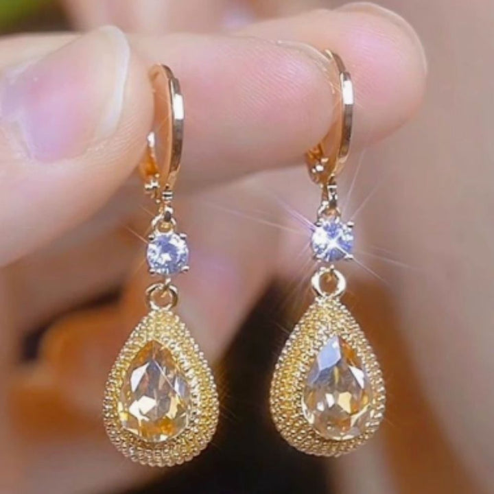 Golden Water Drop Pearl Earrings