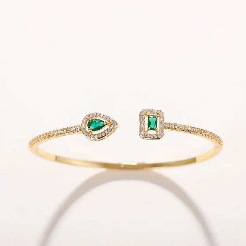 Clara Emerald Open Bracelet - Rose & Oliver