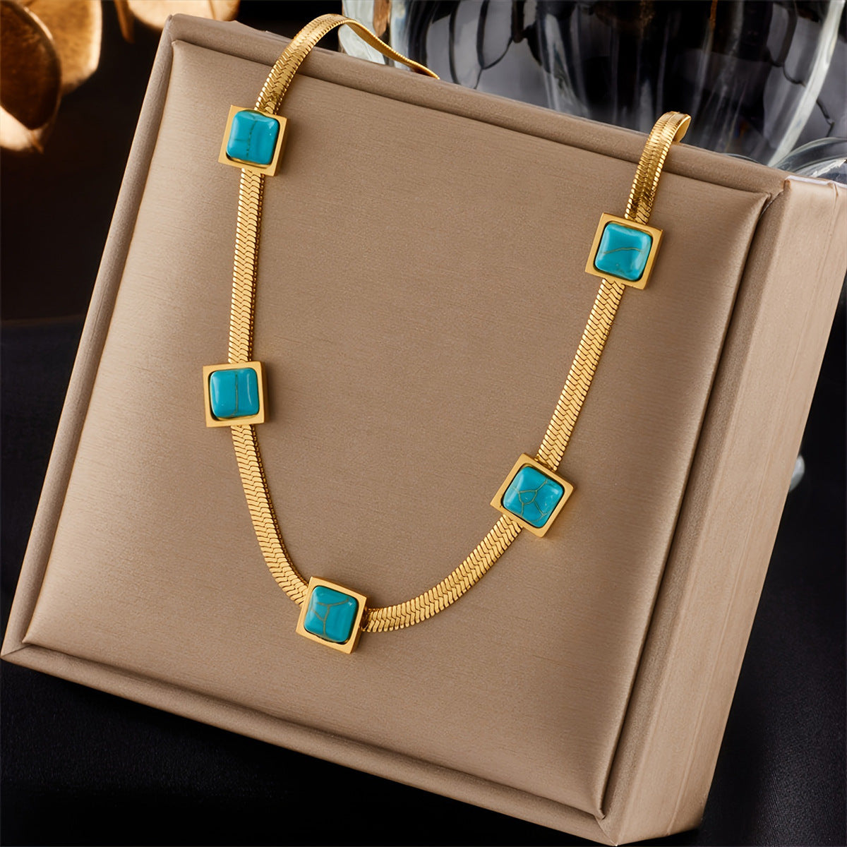 Vionelle Coastline Necklace - Rose & Oliver