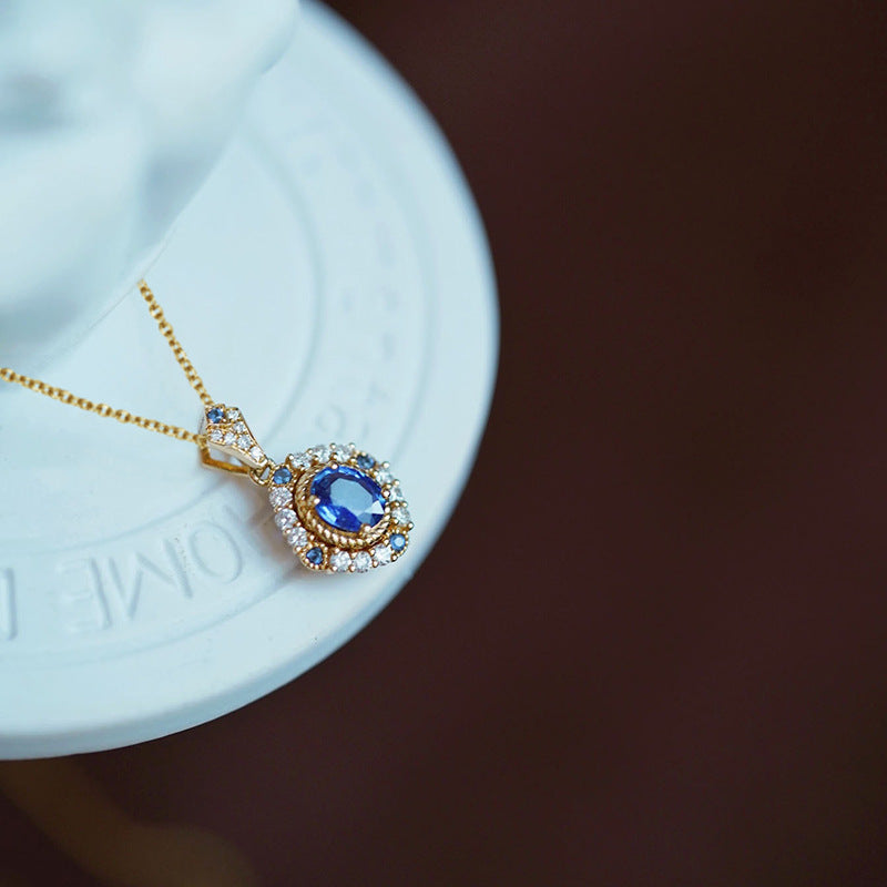 Celeste Royale Pendant Necklace - Rose & Oliver