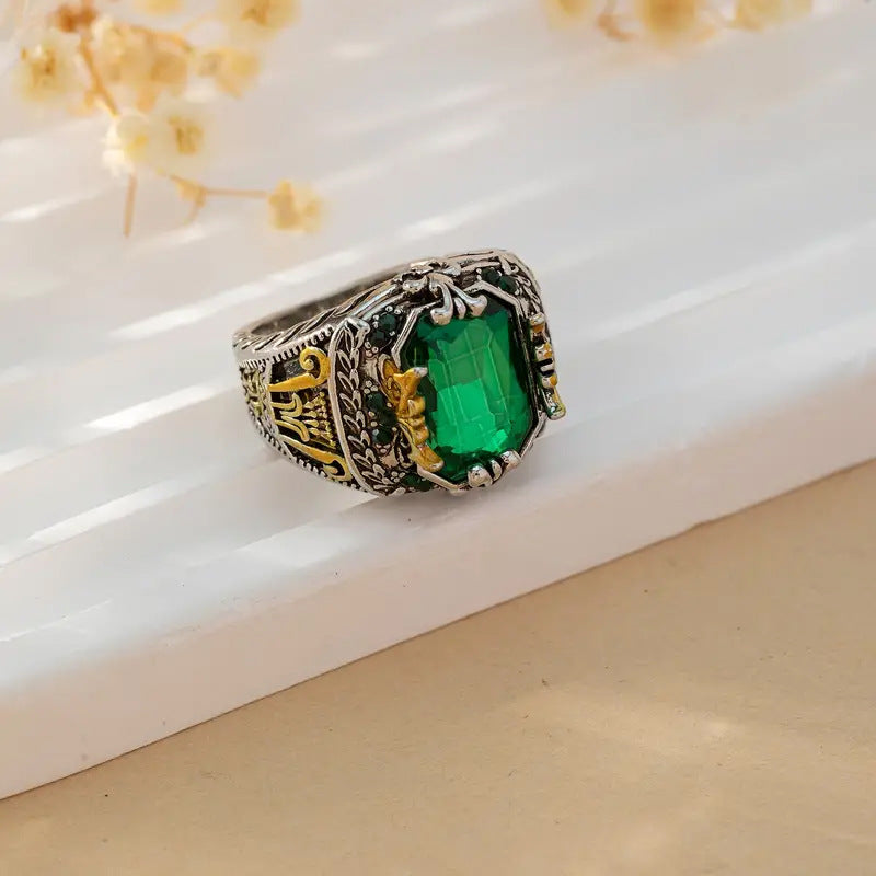 Klara Emerin Ring (Mixed Gold) - Rose & Oliver