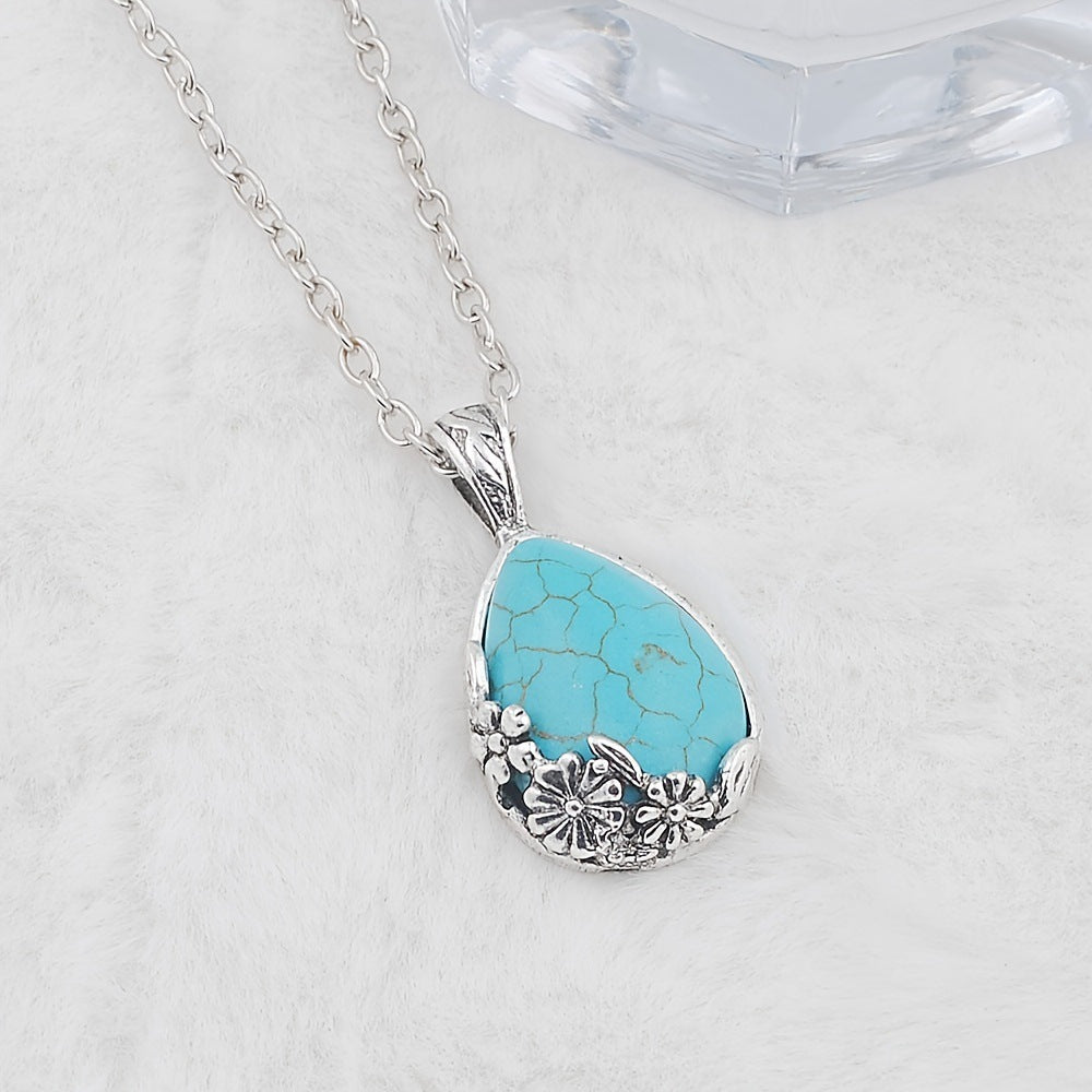 Serelle Ornament Pendant Necklace - Rose & Oliver