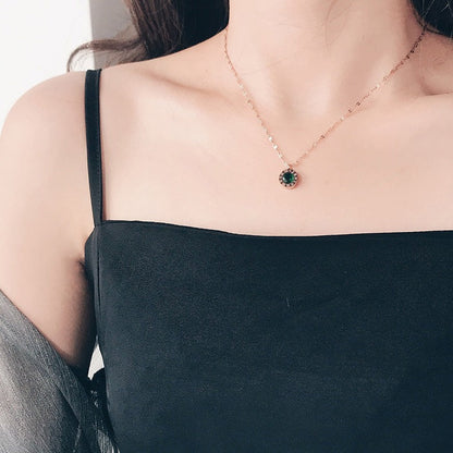 Emerald Dial Necklace - Rose & Oliver