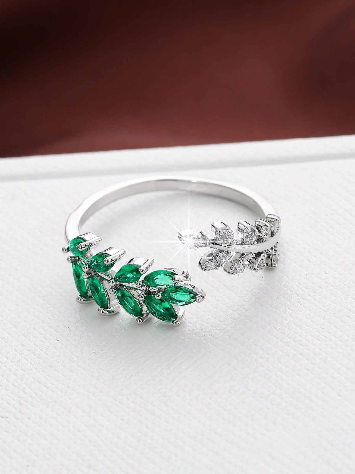 Vivara Lyselle Ring - Rose & Oliver