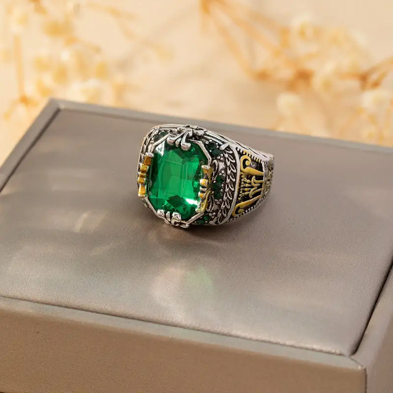 Klara Emerin Ring (Mixed Gold) - Rose & Oliver