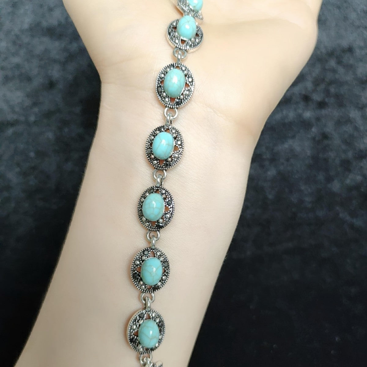 Corvelle Noble Emblem Bracelet - Rose & Oliver