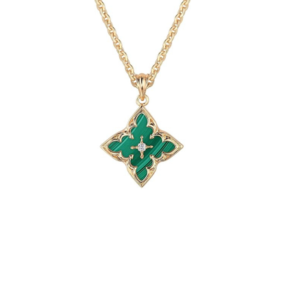 Emerald Clover Pendant Necklace - Rose & Oliver