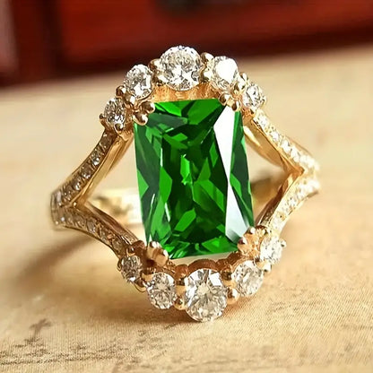Amara Emerald Ring - Rose & Oliver