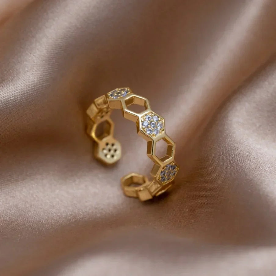 Crystal Honeycomb Ring - Rose & Oliver