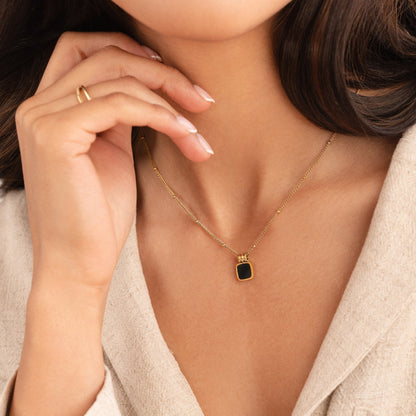 Lucia Necklace with Black Pendant - Rose & Oliver