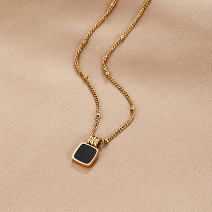 Lucia Necklace with Black Pendant - Rose & Oliver